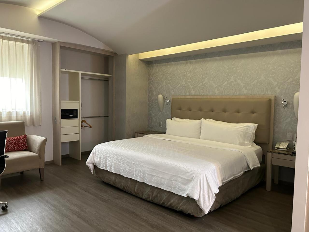 Holiday Inn Express Mexico- Toreo By Ihg Exteriér fotografie