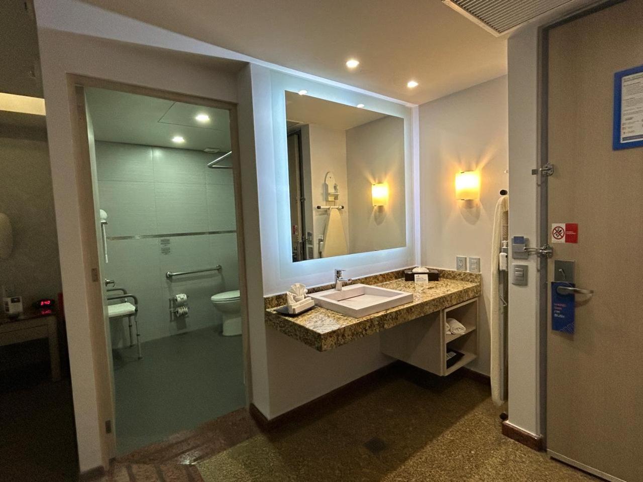 Holiday Inn Express Mexico- Toreo By Ihg Exteriér fotografie